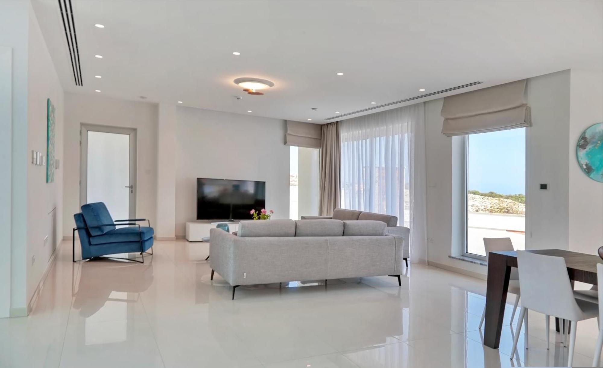 Villa Beachfront Luxury Idania Ayía Nápa