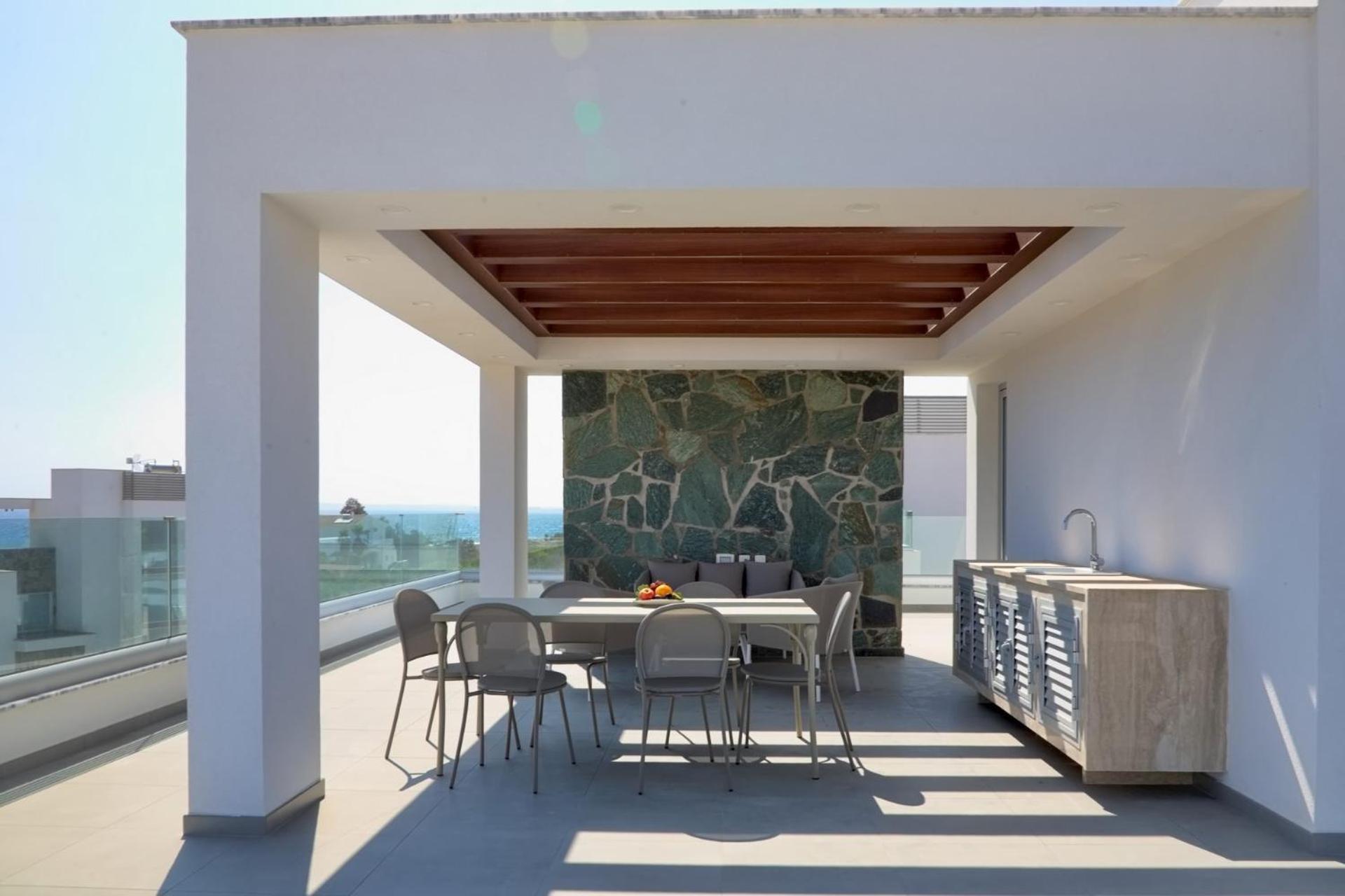 Beachfront Luxury Idania Villa Ayía Nápa