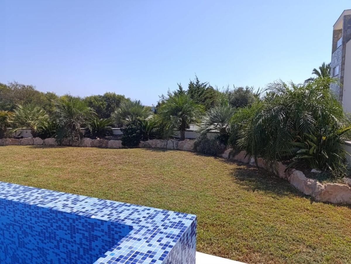 Beachfront Luxury Idania Ayía Nápa
